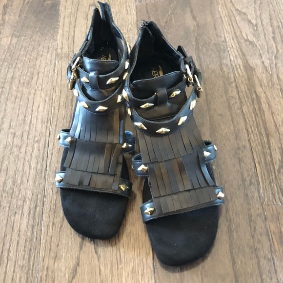 Black, Stylish Gladiator Sandals Size 8 - Picture 3 of 8